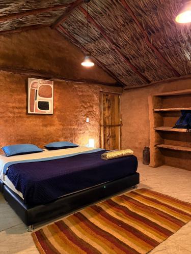 74daff9d-8bc7-4758-bd83-af91495e5aec